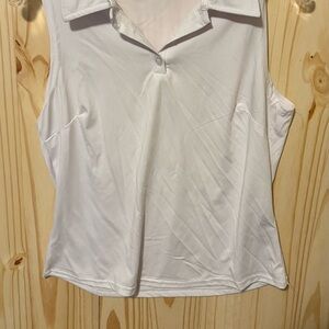 Chic White Sleeveless Button-Down Shirt